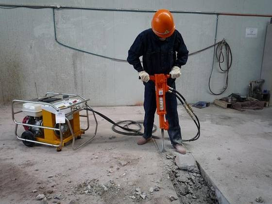 handheld hydraulic breaker ,light weight