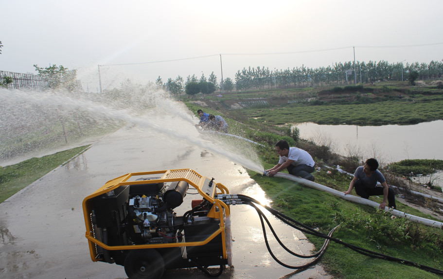 hydraulic trash pump